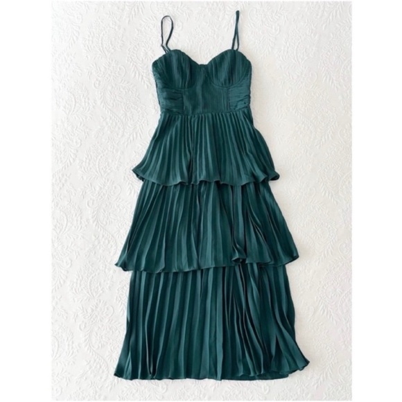 NWOT Lulus Cascading Crush Emerald Green Tiered Bustier Midi Dress XSmall - Picture 2 of 7